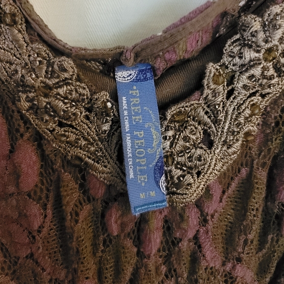 Free People mauve lace midi dress size medium - Picture 5 of 10